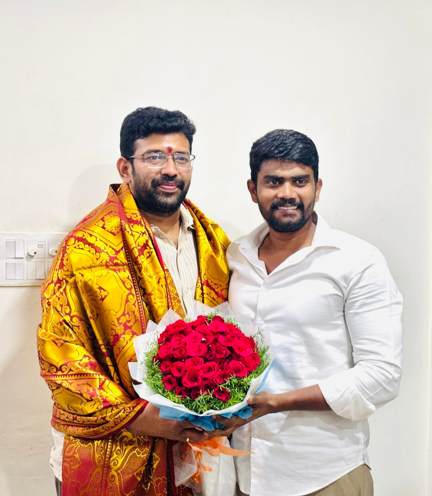 ఇతరం - చిత్రం 422