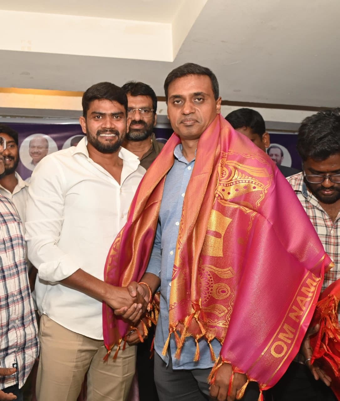 ఇతరం - చిత్రం 435