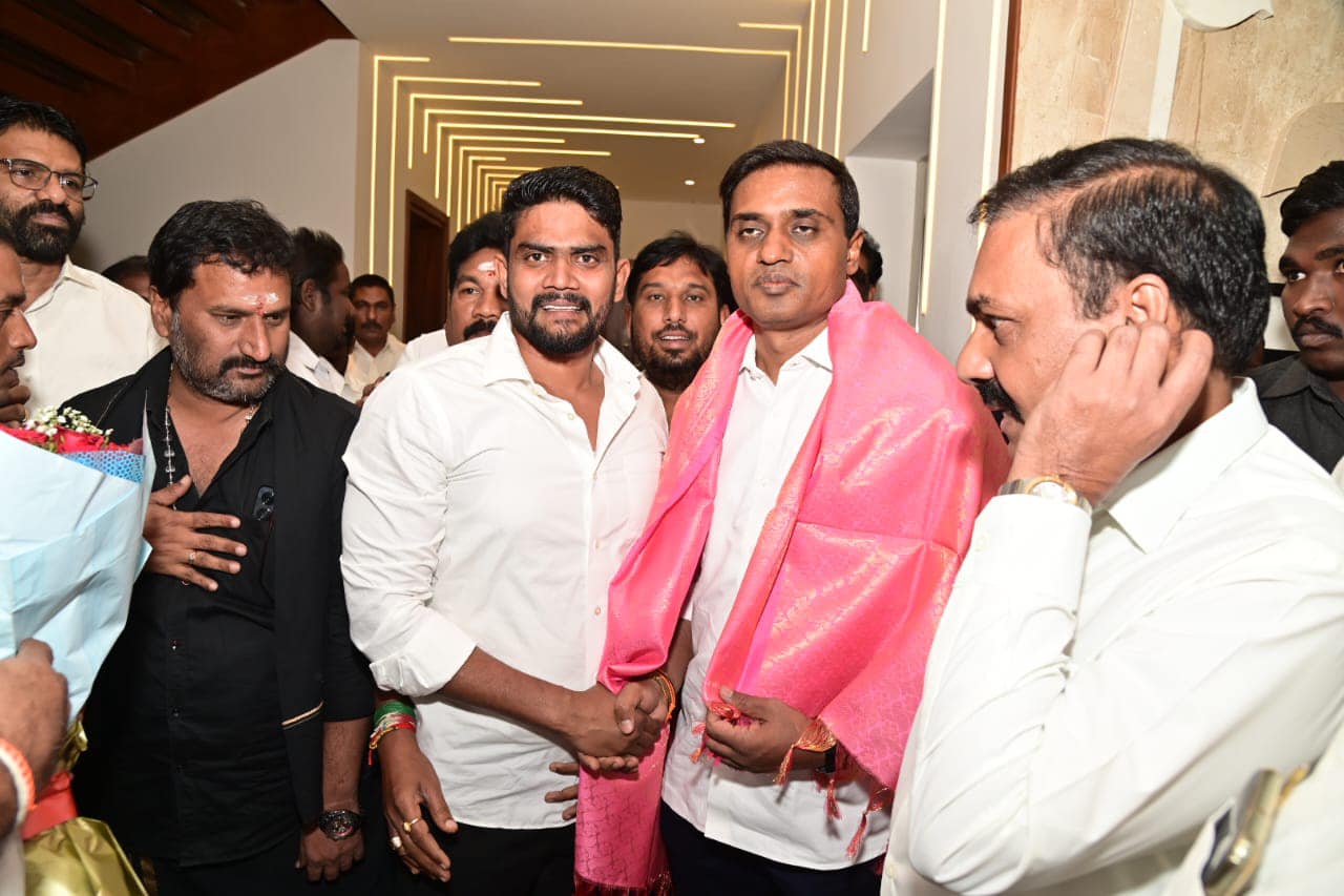 కల్యాణ శిబిరం - చిత్రం 250