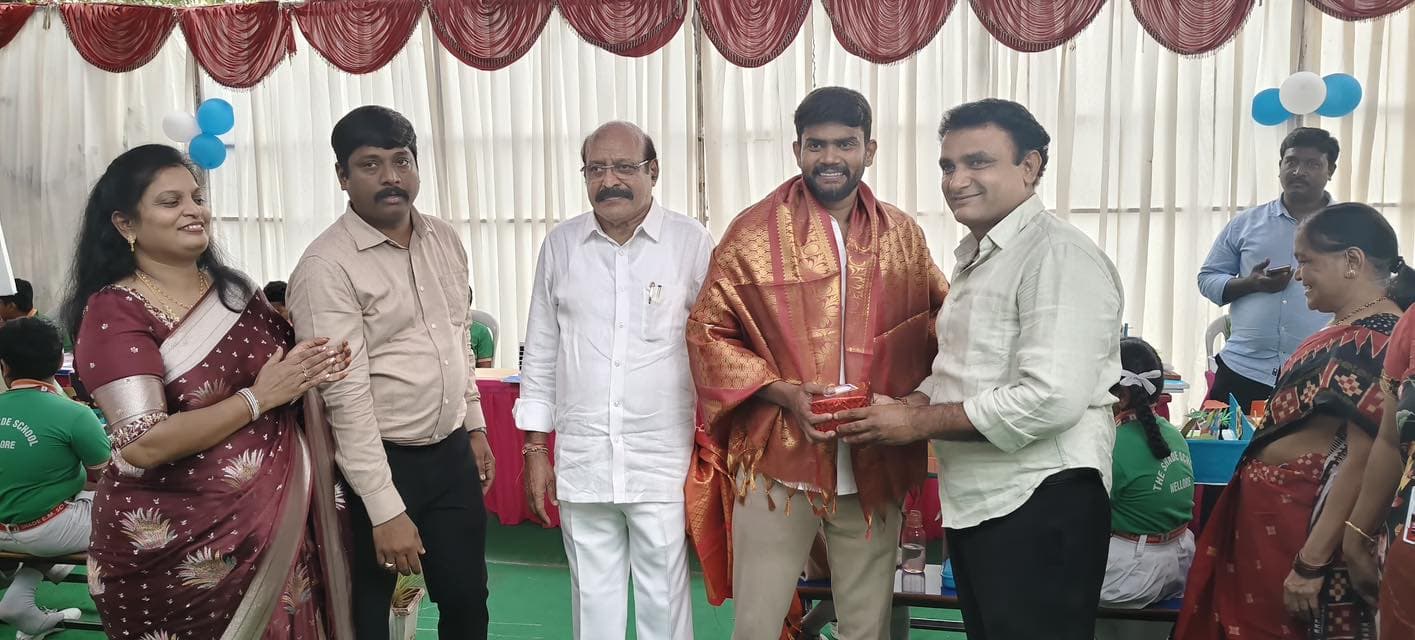 కల్యాణ శిబిరం - చిత్రం 292