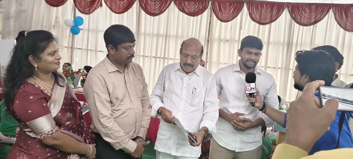 యువ కార్యక్రమం - చిత్రం 219